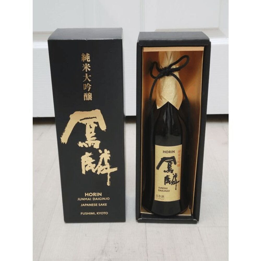 EMPTY Rare Collectible Gekkeikan Horin Junmai Daiginjo Sake Bottle & Box